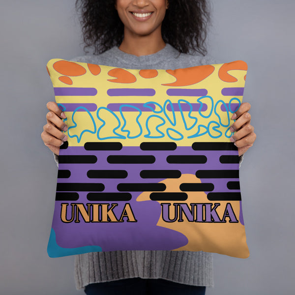 Basic Pillow in Eye Colors