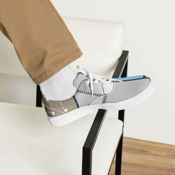 Men’s lace-up canvas shoes in eye colors