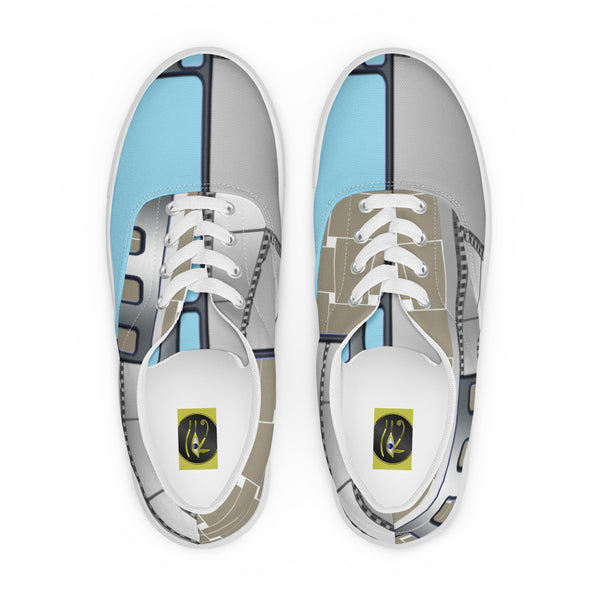 Men’s lace-up canvas shoes in eye colors