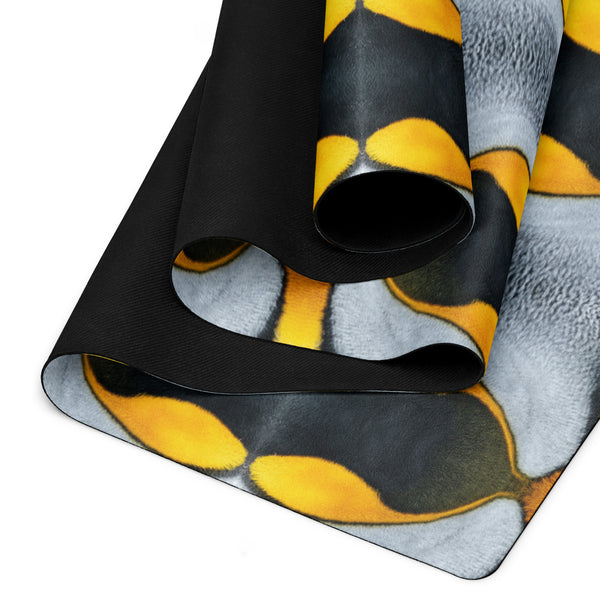 Yoga mat in eye colors